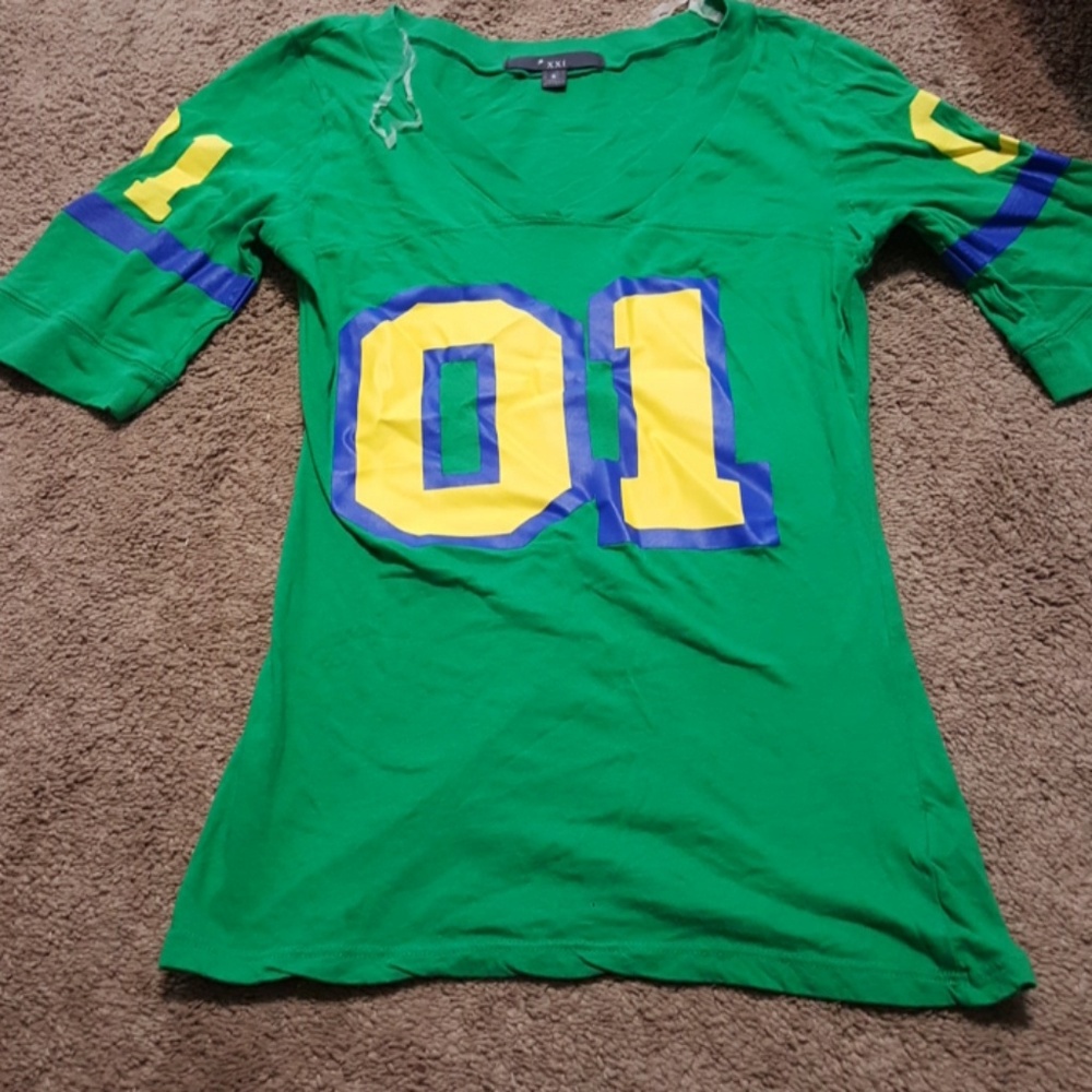 Forever 21 v neck